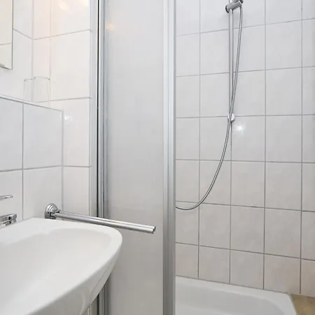 Charmante Fuer 3 Mit Balkon Im Seepark Appartamento Sellin (Rugen)